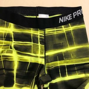 Nike pro leggings